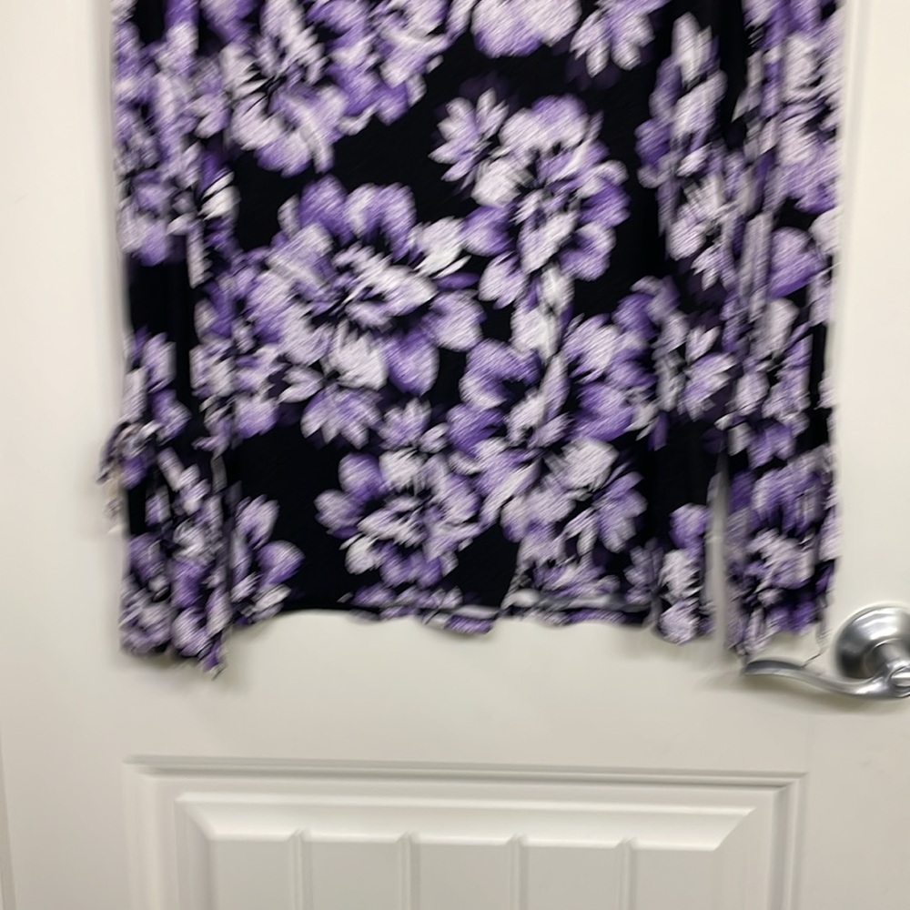 White House Black Market long sleeve shirt - Picture 4 of 11
